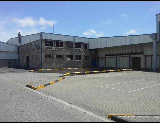 9,258M² FACTORY TO LET IN EPPING INDUSTRIAL